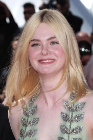 Το princess beauty look της Elle Fanning στις Κάννες Το princess beauty look της Elle Fanning στις Κάννες