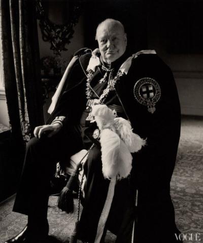 Η Anna Wintour σου δείχνει τις καλύτερες φωτογραφίες στην ιστορία της Vogue