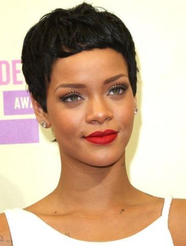 12 celeb pixie κουρέματα που θα σε στείλουν κομμωτήριο