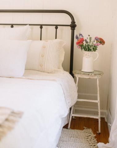 8 μικρές πινελιές για να προσθέσεις rustic decor στο υπνοδωμάτιο 