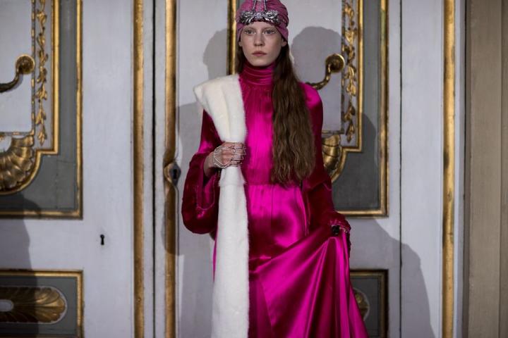 Η εντυπωσιακή παρουσίαση Spring/Summer 2018 Resort Collection του οίκου Gucci