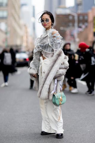 9 street style trends που θα φορέσεις το υπόλοιπο της φετινής χρονιάς 9 street style trends που θα φορέσεις το υπόλοιπο της φετινής χρονιάς