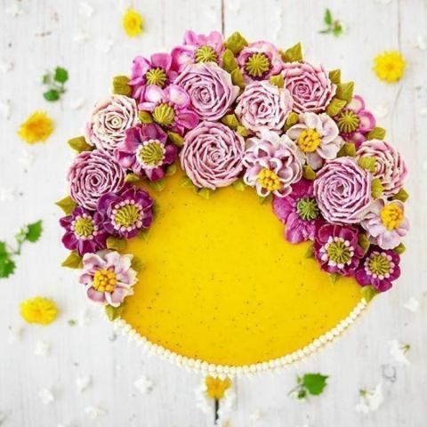 Ανακάλυψα τα πιο ανθισμένα cakes ever