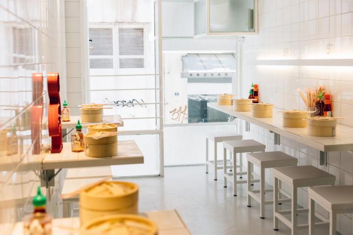 Το νέο εγχείρημα του Βασίλη Καλλίδη λέγεται "Pink Flamingo"