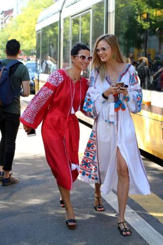 Καφτάνι: Το απόλυτο summer trend και πως να το φορέσεις στην πόλη