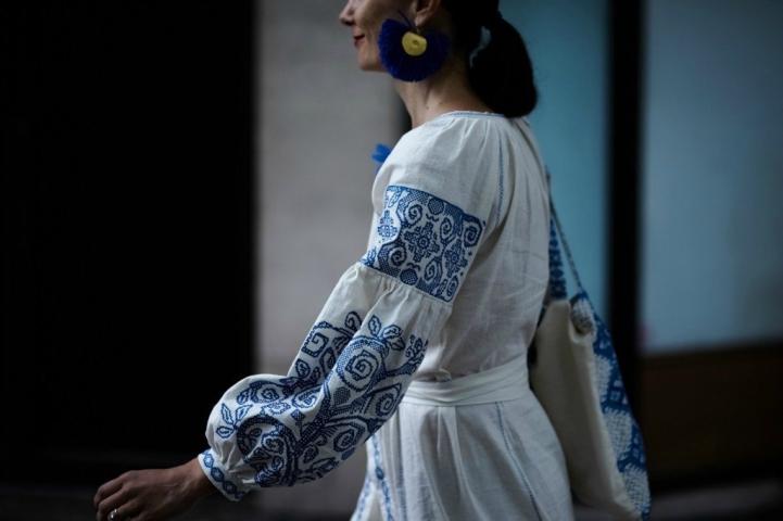 Καφτάνι: Το απόλυτο summer trend και πως να το φορέσεις στην πόλη