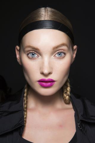 Lip color trend: Η απόχρωση που ταιριάζει σε όλες