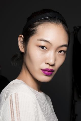 Lip color trend: Η απόχρωση που ταιριάζει σε όλες