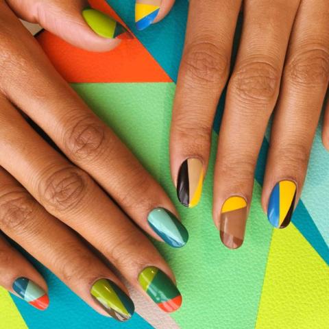 #manimonday: Πολύχρωμα nail arts για το μανικιούρ της εβδομάδας