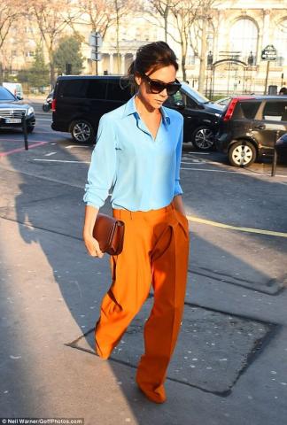 Styling Tips για να φορέσεις σωστά το χρωματιστό παντελόνι