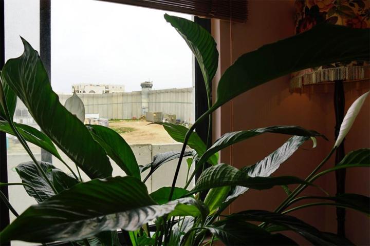 Το ξενοδοχείο Banksy στη Βηθλεέμ μπροστά στο τείχος της ντροπής Το ξενοδοχείο Banksy στη Βηθλεέμ μπροστά στο τείχος της ντροπής