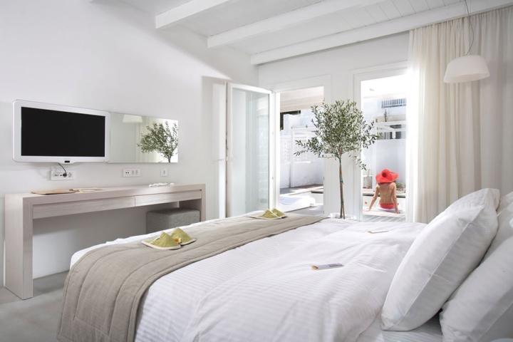 Πάτμος "Το νησί της Αποκάλυψης" Πάτμος "Το νησί της Αποκάλυψης"