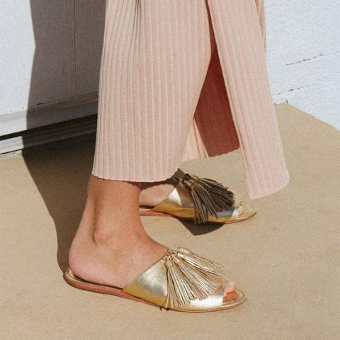 Καλεσμένη σε γάμο: Τα παπούτσια που πρέπει να φορέσεις