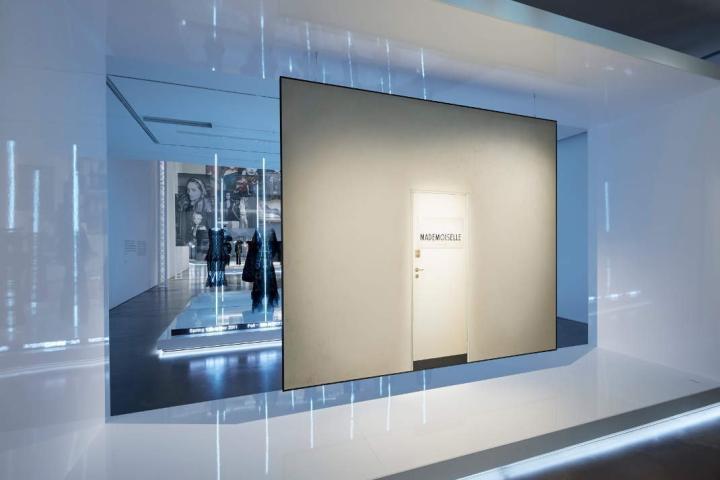 Η έκθεση "Mademoiselle Privé" της Chanel στη Σεούλ θα σε μαγέψει Η έκθεση "Mademoiselle Privé" της Chanel στη Σεούλ θα σε μαγέψει