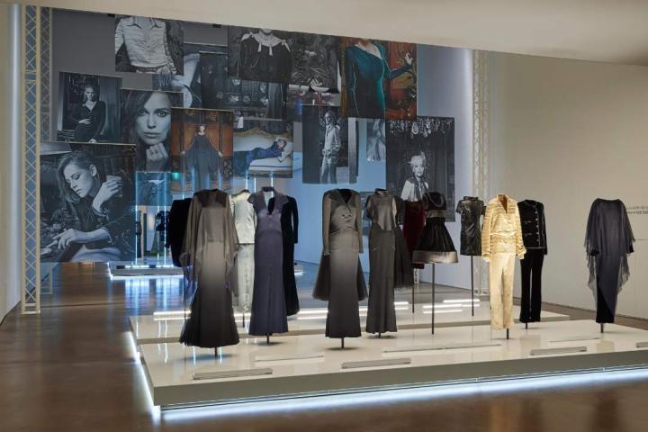 Η έκθεση "Mademoiselle Privé" της Chanel στη Σεούλ θα σε μαγέψει Η έκθεση "Mademoiselle Privé" της Chanel στη Σεούλ θα σε μαγέψει