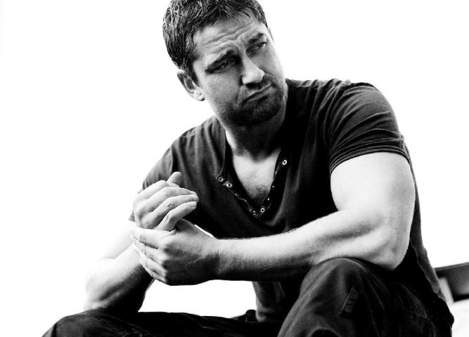 Ο Gerard Butler δεν είναι πλέον έτσι - Αγνώριστος και με πολλά έξτρα κιλά 