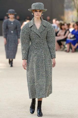 Chanel Autumn/Winter 2017 Couture Collection