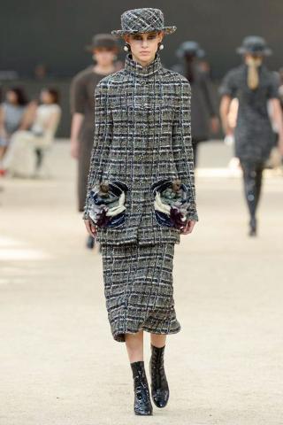 Chanel Autumn/Winter 2017 Couture Collection