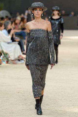 Chanel Autumn/Winter 2017 Couture Collection