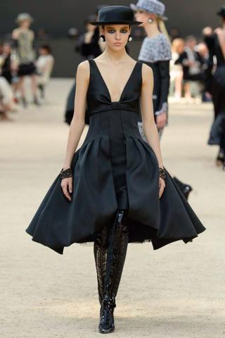 Chanel Autumn/Winter 2017 Couture Collection