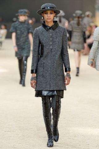 Chanel Autumn/Winter 2017 Couture Collection