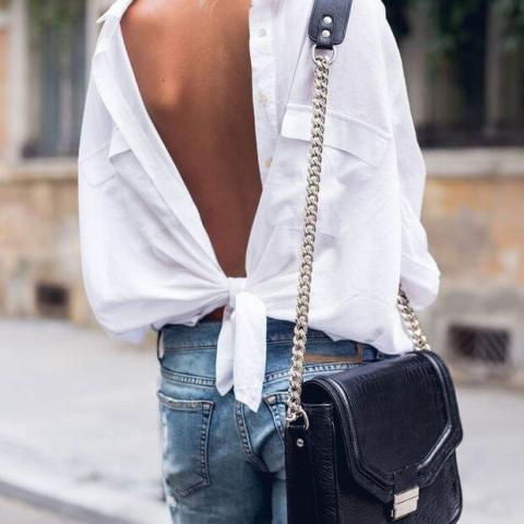 Ένας διαφορετικός τρόπος να φορέσεις το πουκάμισό σου Ένας διαφορετικός τρόπος να φορέσεις το πουκάμισό σου