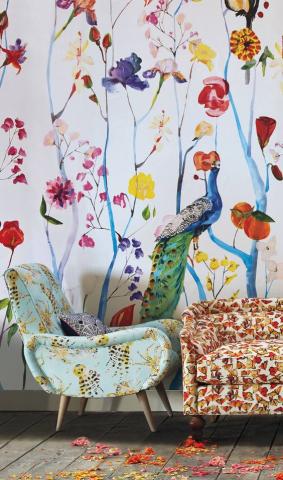 Deco Inspo: Λουλουδάτες ταπετσαρίες γεμάτες χρώμα Deco Inspo: Λουλουδάτες ταπετσαρίες γεμάτες χρώμα