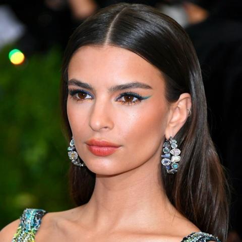 Colored makeup: Eyeliner στις αποχρώσεις του μπλε