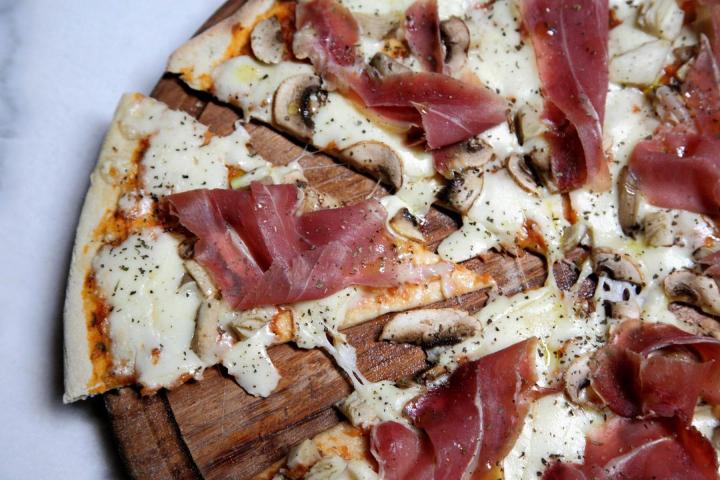 Το Big Mouth στο Χαλάνδρι δεν το προσπερνάς εύκολα