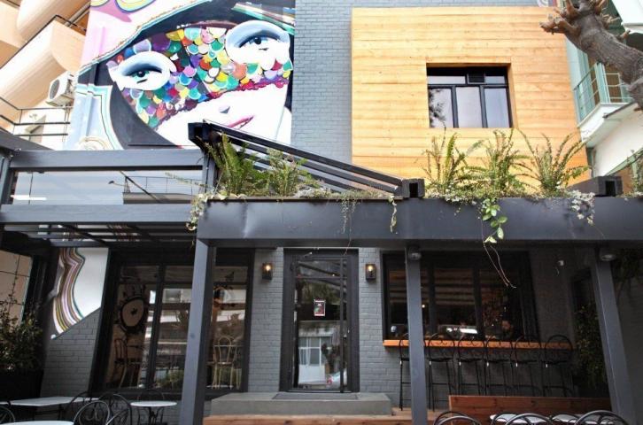 Το Big Mouth στο Χαλάνδρι δεν το προσπερνάς εύκολα