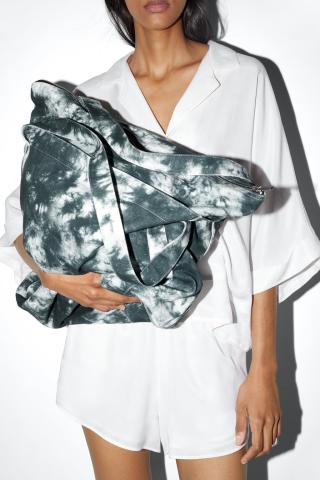 Οι beach bags που θα σου χαρίσουν στιλ στην παραλία Οι beach bags που θα σου χαρίσουν στιλ στην παραλία