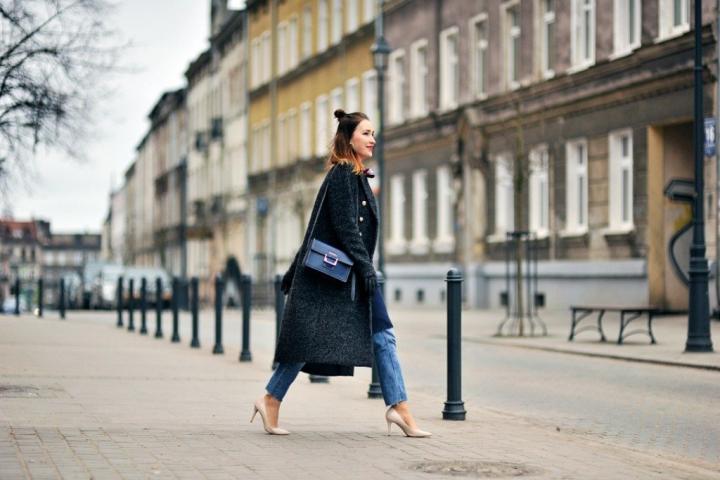 Τα cropped jeans ένα από τα μεγαλύτερα trend στα street style outfits