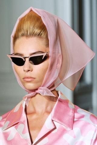 Δες τα γυαλιά ηλίου που θα φορέσεις φέτος το καλοκαίρι