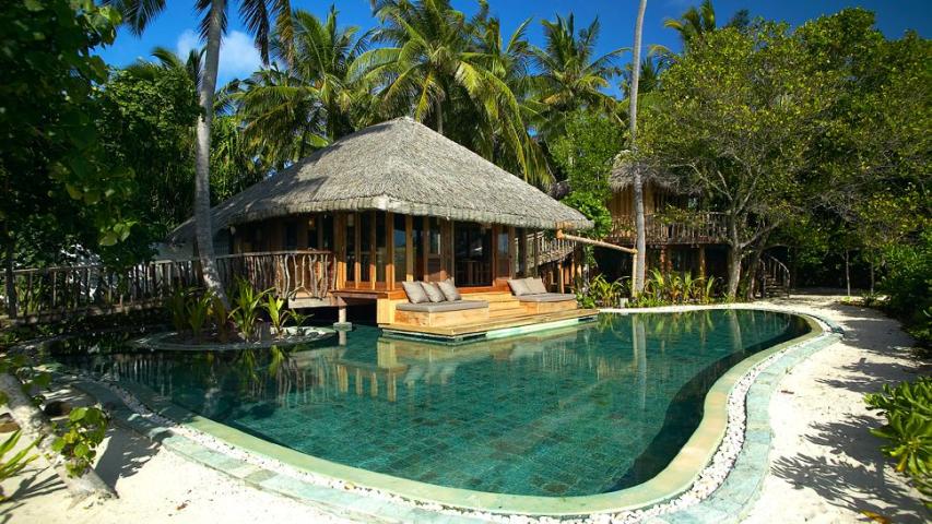 Μαλδίβες... "No news No shoes"