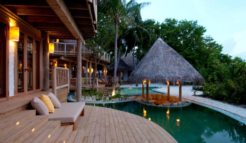 Μαλδίβες... "No news No shoes"