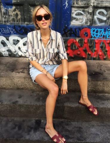 Τα σανδάλια που φοράνε όλες οι fashion bloggers είναι τα πιο ωραία που έχεις δει Τα σανδάλια που φοράνε όλες οι fashion bloggers είναι τα πιο ωραία που έχεις δει