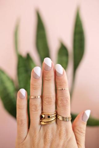 #manimonday: Οι πιο ρομαντικές αποχρώσεις για τα νύχια 