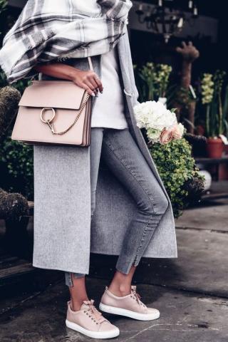 Αυτά είναι τα sneakers της νέας σεζόν και στα δείχνουμε πρώτοι Αυτά είναι τα sneakers της νέας σεζόν και στα δείχνουμε πρώτοι