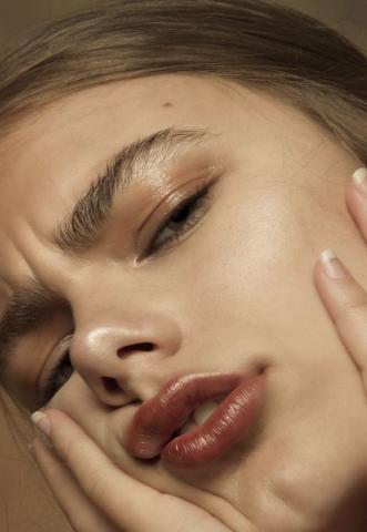 Το lip trend των ΄90s που επιστρέφει