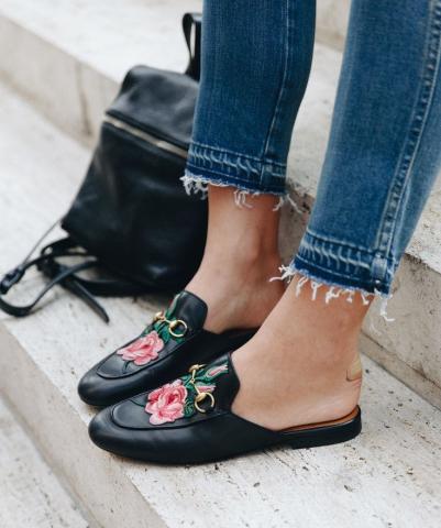 Maximalist Shoes: Η νέα τάση στα παπούτσια που διεκδικεί μια θέση στη γκαρνταρόμπα σου Maximalist Shoes: Η νέα τάση στα παπούτσια που διεκδικεί μια θέση στη γκαρνταρόμπα σου