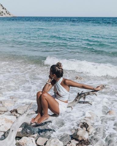 8 ιδέες για το hairstyling στην παραλία