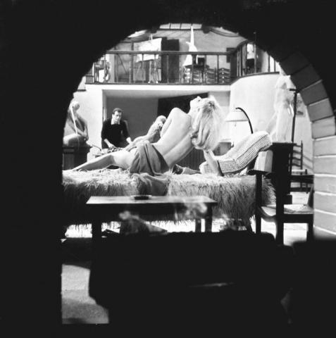 30 γυμνές φωτογραφίες της Finos Films που δεν έχεις ξανά δει