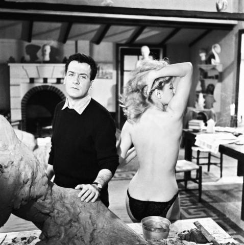 30 γυμνές φωτογραφίες της Finos Films που δεν έχεις ξανά δει