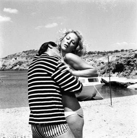 30 γυμνές φωτογραφίες της Finos Films που δεν έχεις ξανά δει