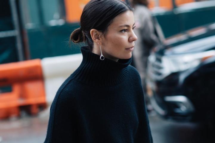 Hair inspo: Οι hot φθινοπωρινές τάσεις στα μαλλιά από το street style