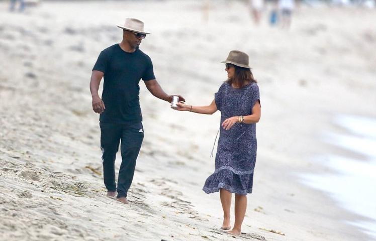 Οι φωτογραφίες μίλησαν: Επιβεβαιώθηκε η σχέση της Katie Holmes και του Jamie Foxx