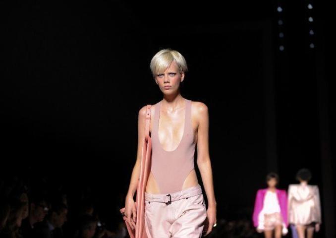 Η Άνοιξη του Tom Ford είναι μια ωδή στο sexy retro