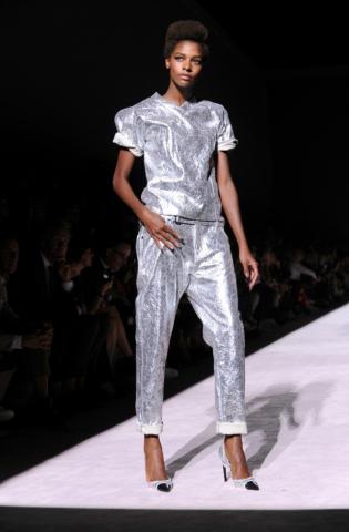 Η Άνοιξη του Tom Ford είναι μια ωδή στο sexy retro