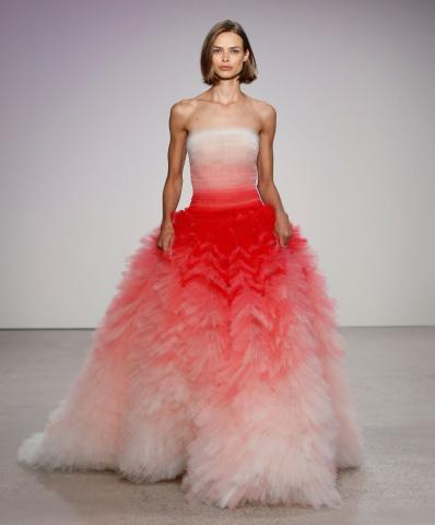 Oscar de la Renta NYFW: Τι είδαμε στο catwalk του οίκου; Oscar de la Renta NYFW: Τι είδαμε στο catwalk του οίκου;