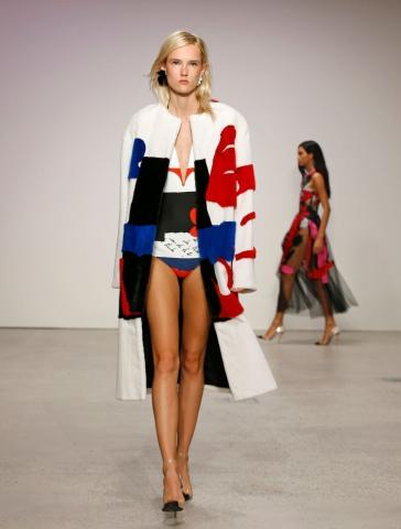 Oscar de la Renta NYFW: Τι είδαμε στο catwalk του οίκου; Oscar de la Renta NYFW: Τι είδαμε στο catwalk του οίκου;